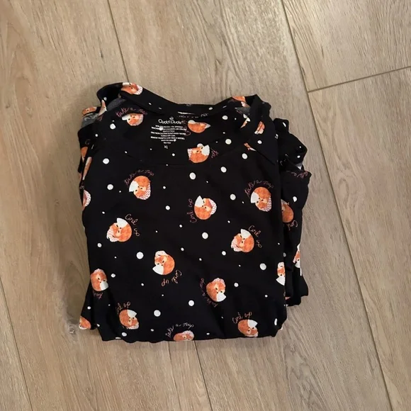 Cuddl Duds Fox Pattern Black Pajama Set - Picture 6 of 10